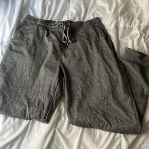American Eagle Grey Joggers/Sweatpants